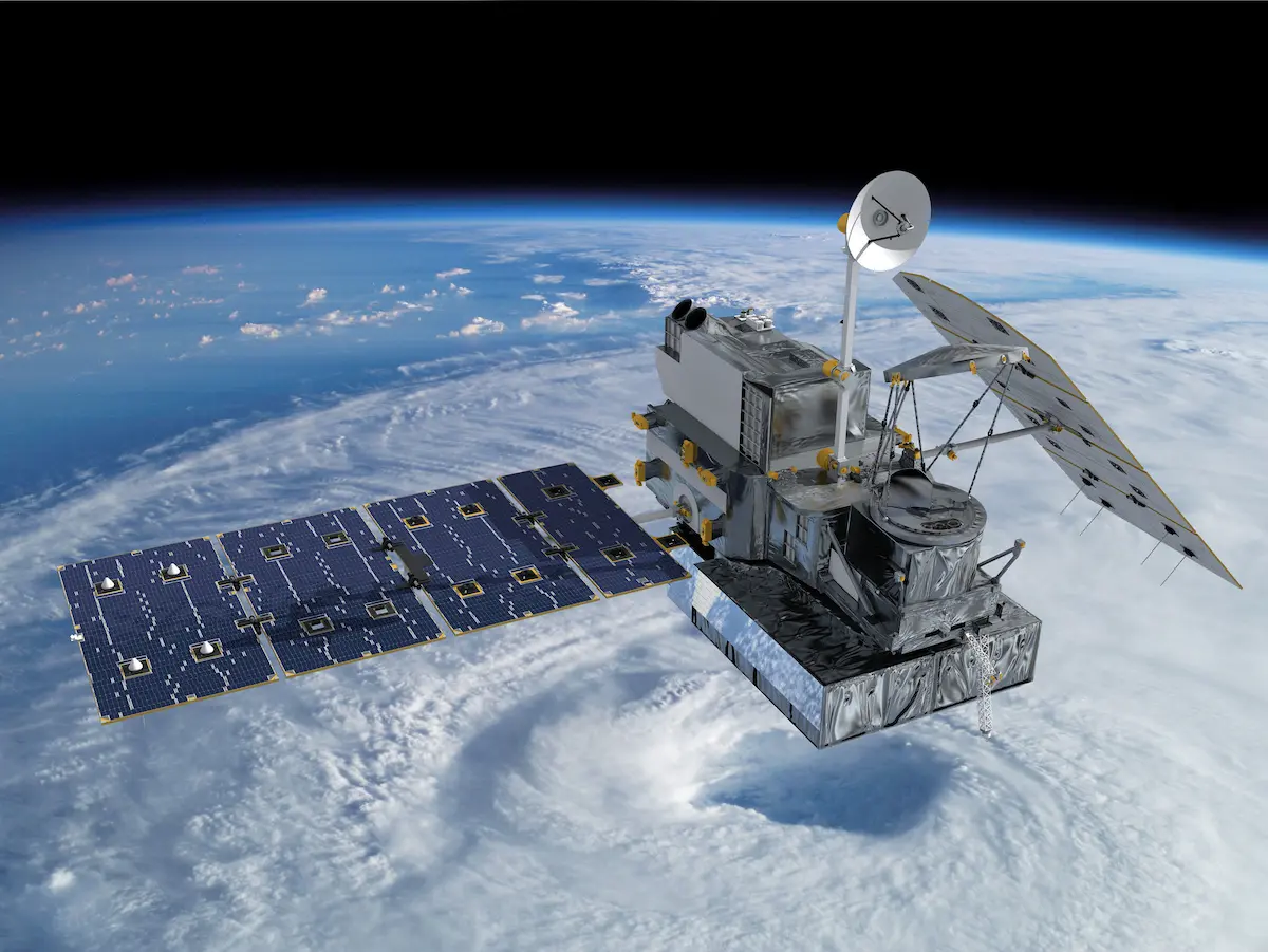 LEO Satellite capturing Ianos
